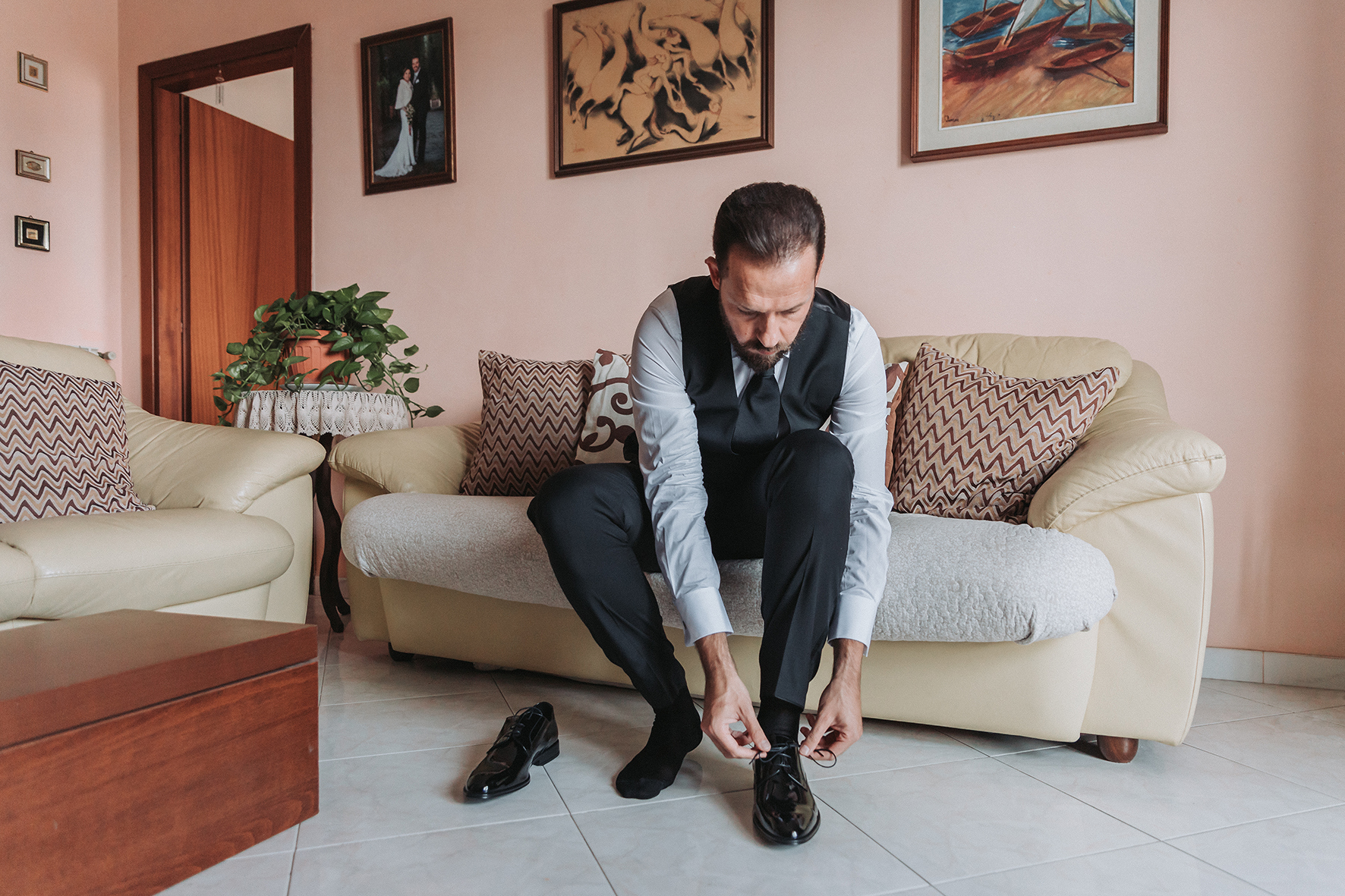 preparazione sposo reportage di matrimonio