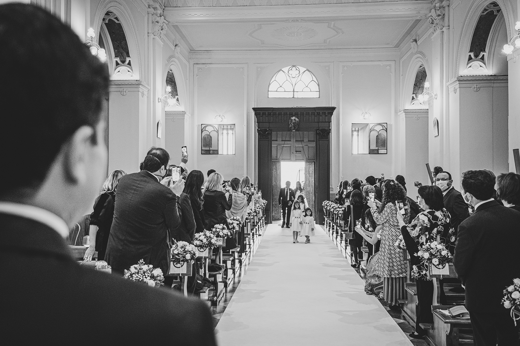ingresso sposa in chiesa fotoreportage matrimonio